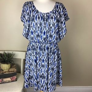 🌺 Bar III Flutter Sleeve Casual Mini Dress